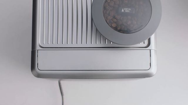 The Barista Express® | Replace the charcoal water filter in your espresso machine | Breville USA смотреть онлайн