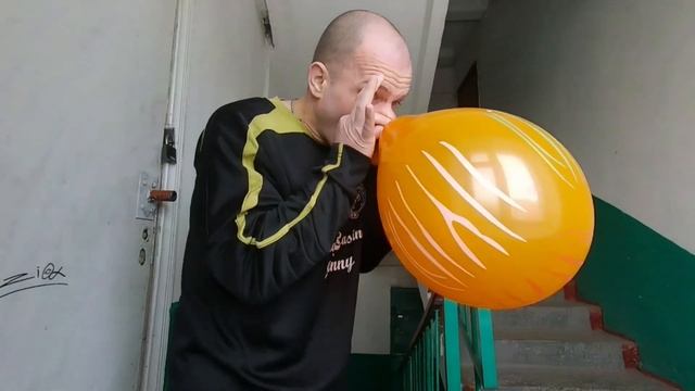надул шарик носом смотреть онлайн