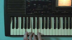 Как брать аккорды на синтезаторе.mp4
