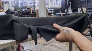 Перетяжка стоек и вставок в дверях на Шевроле круз.