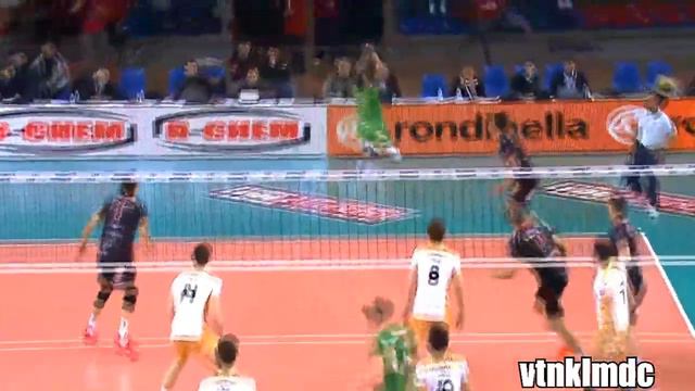Jenia Grebennikov - Making Volleyball Amazing смотреть онлайн
