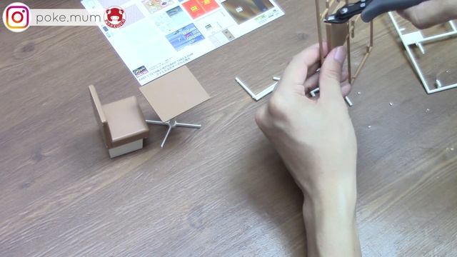 【ミニチュア】ファミレスのテーブルと椅子 開封&組立 | 長谷川 | Figma | 1/12スケール смотреть онлайн