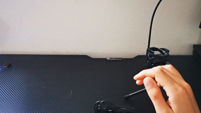 Redragon Seyfert | Budget Microphone | Unboxing & Review смотреть онлайн