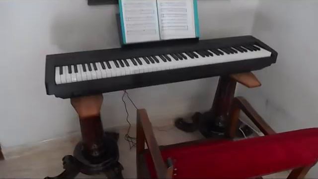 New Yamaha P45 Piano смотреть онлайн