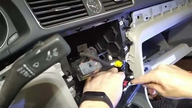 Volkswagen Passat B7 2016 снятие торпедо для восстановления подушек безопасности смотреть онлайн