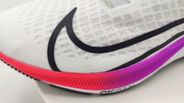 NIKE AIR ZOOM PEGASUS 37 смотреть онлайн