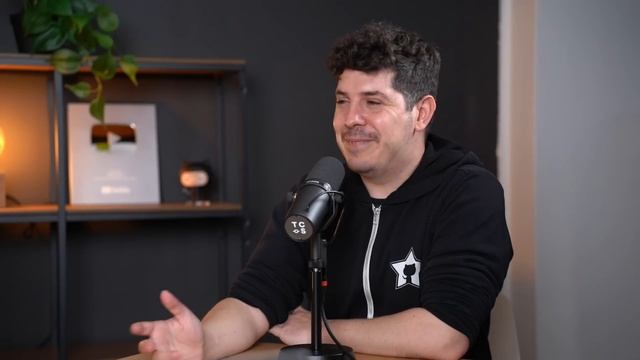 MiduDev nos cuenta su "incidente" con la Kings League смотреть онлайн