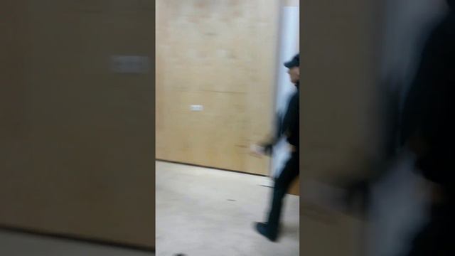 Полу оборотное метание ножа с 5 метров с разворота смотреть онлайн