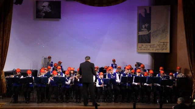 "Полёт шмеля" - Г. Пучков. Духовой оркестр школы искусств им. Рихтера смотреть онлайн