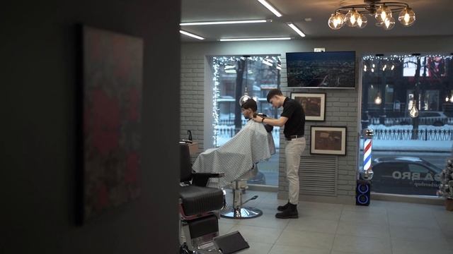 Mega Bro создаёт не только бомбическое настроение, но и имидж! Ждём тебя на компросе 33 смотреть онлайн