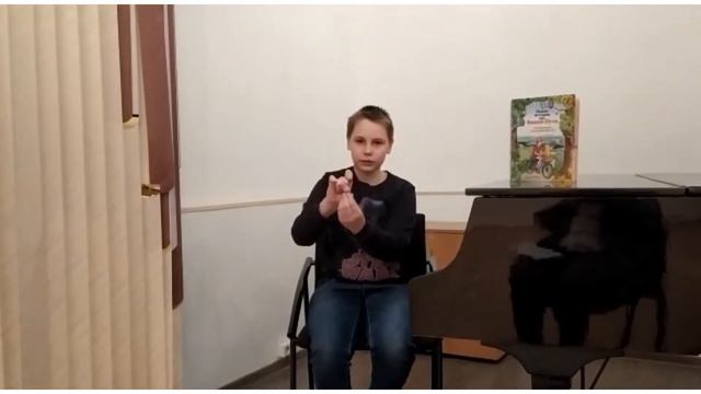 В Лондлнском издательстве вышла книжка Алана Милна "Винни-пух" смотреть онлайн