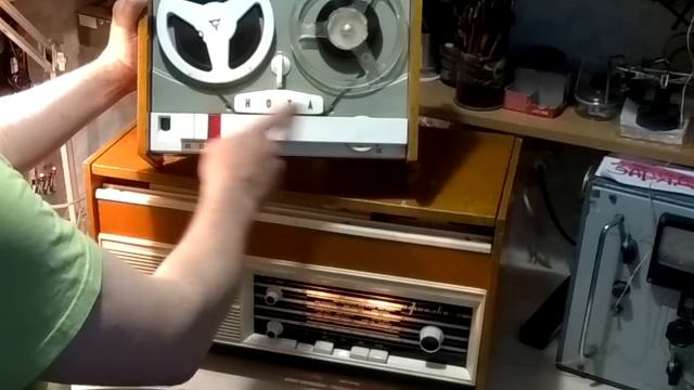 Магнитола Фиалка-2 часть 2, и магнитофон-приставка Нота (первая модель) смотреть онлайн