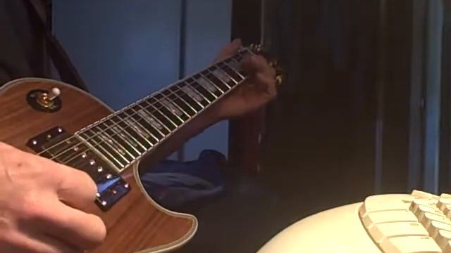 GARY GREENWOOD ONLY THE GOOD DIE YOUNG (END RIFF) KOA EPIPHONE смотреть онлайн