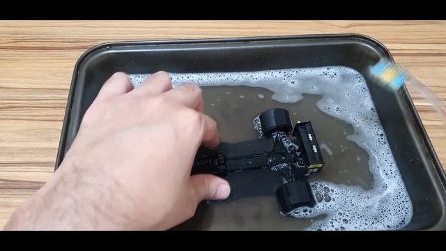 Limpeza e Polimento Ferrari Formula 1 BBurago 1/24 vermelha смотреть онлайн