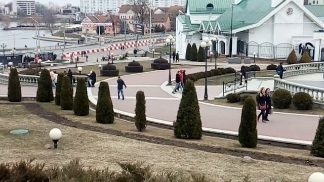 Фестиваль попрошаек на Немиге смотреть онлайн