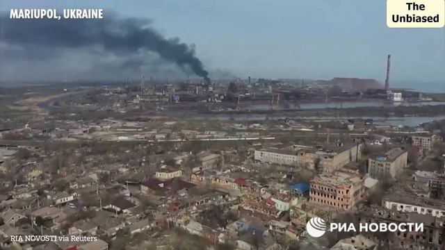 Smoke rises above Mariupol's last stronghold against Russian forces смотреть онлайн