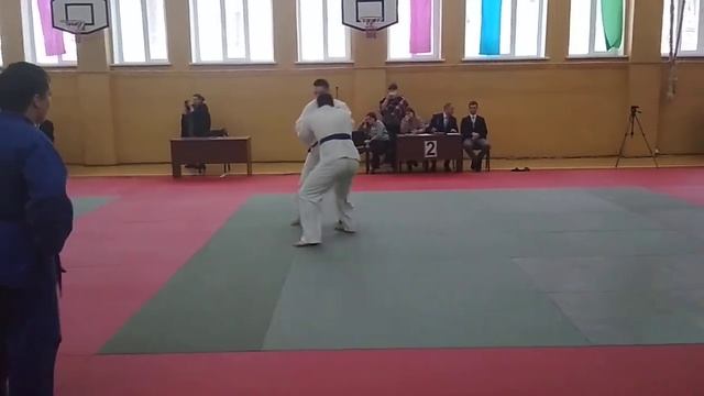 кто сказал что тяжики не подвижные,Янов Руслан шустрая машина?????? смотреть онлайн