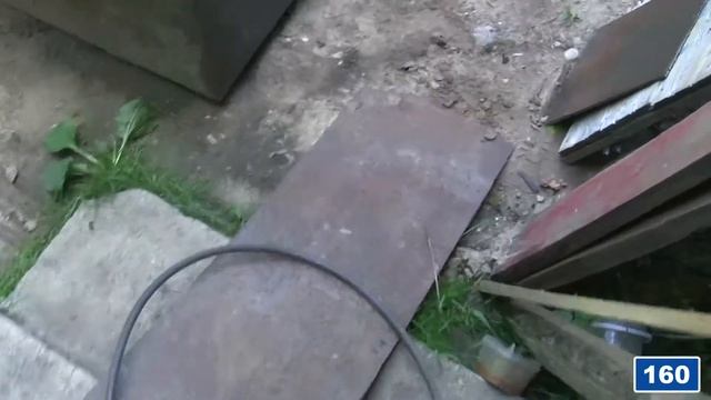 Сделал пандус для выкатывания сварочного аппарата из дома. смотреть онлайн