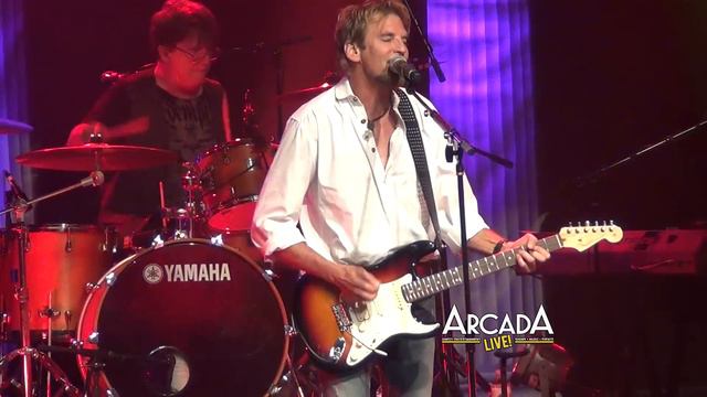 Kenny Loggins Sings 