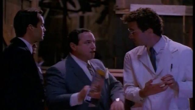 The Silence of the Hams - Pavarotti Scene смотреть онлайн
