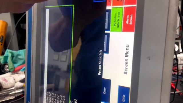 Allen-Bradley Panelview 1000 Touchscreen - Testing with an Ocscilloscope смотреть онлайн