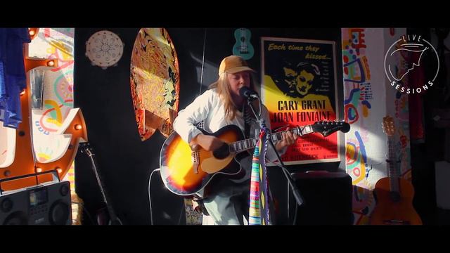 YANA | Upside Down (Acoustic) - Live Session смотреть онлайн
