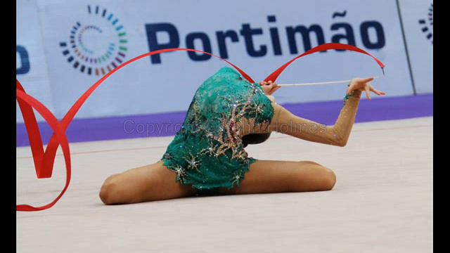 Anna Alyabyeva - Ribbon 2010/2011 - Music смотреть онлайн
