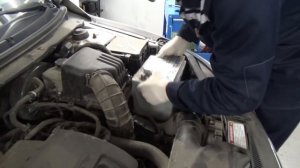 Замена АКБ на Kia Cerato