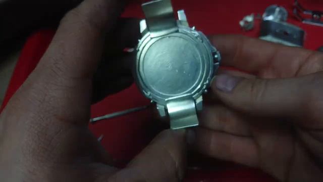 Ювелирка 0033 - Серебряные часы на 350 грамм (Сборка) смотреть онлайн