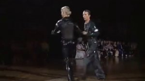 танец матрица