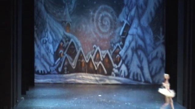 Танец снежинок Балет Щелкунчик смотреть онлайн