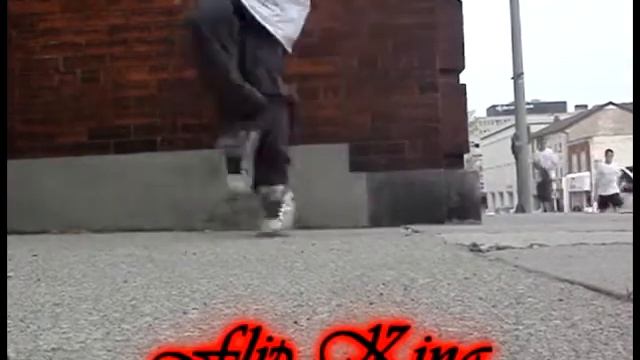 FlipKing & BlueTooth C Walk Practice { G-Code } смотреть онлайн