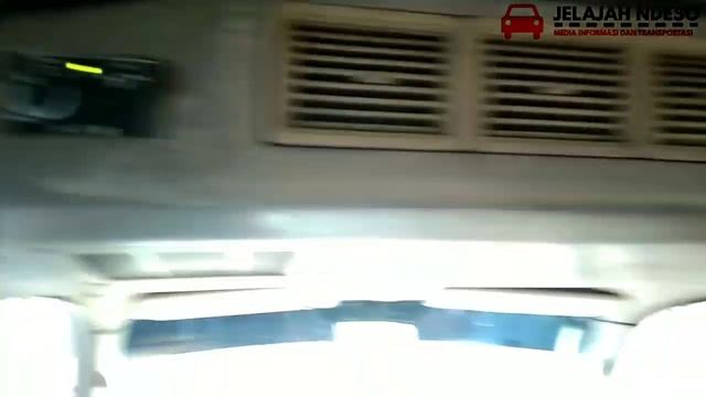 KIA Travelo si mungil senyaman hiace смотреть онлайн
