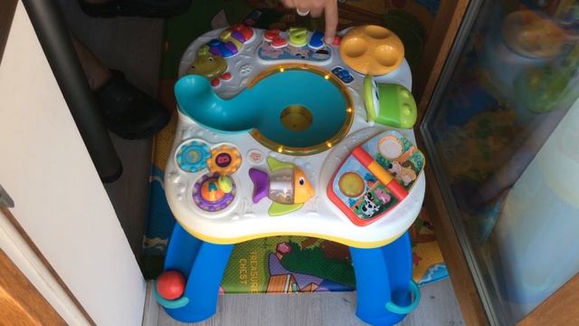 Развивающий музыкальный столик Bright Starts Get Rollin' Activity Table смотреть онлайн