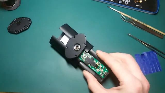 Istick 200W TC - ремонт крышки, доработка и сборка (disassembly & repair) ч. 2 смотреть онлайн