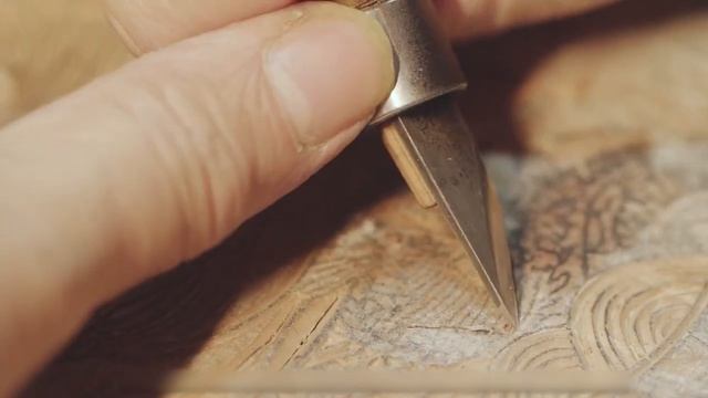 Гравюры на дереве, которые передавались по наследству в течение 100 лет, прекрасны смотреть онлайн