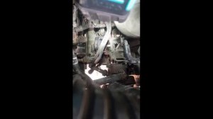 Toyota lite ace Noah..  замена подушек  двигателя.