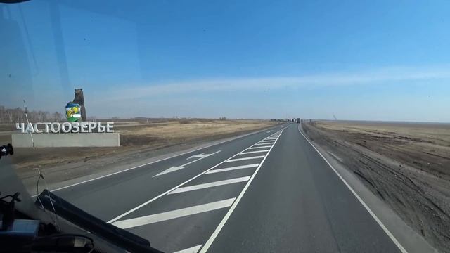 ЛЕТЯТ, КТО ЛЕТИТ, ХЗ, КТО ТО ЛЕТИТ.КАЗАХИ Я БДЮ ЗА ВАМИ. смотреть онлайн