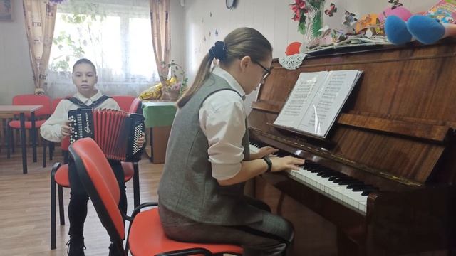 Играют талантливые баянисты. смотреть онлайн