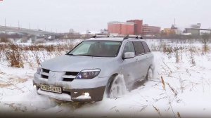 Городские пузотёрки на бездорожье. Mitsubishi Outlander, Hyundai Tucson, Renault Duster, Subaru.