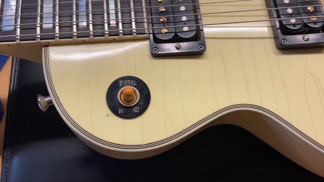 2015 Gibson Custom Shop Les Paul Custom '74 Reissue Heavy Aged Classic White смотреть онлайн