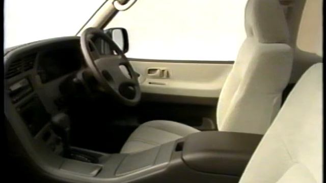日産 ラルゴ ビデオカタログ 1993 Nissan Largo promotional video in JAPAN смотреть онлайн