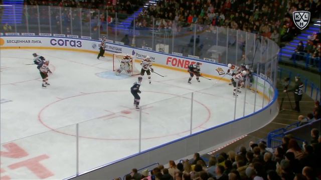 Karpov sends it past Hrubec смотреть онлайн