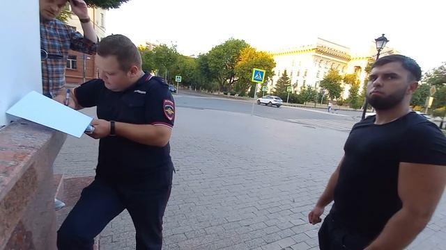 Тюмень. Участковый принимает заявление на мус@ров! смотреть онлайн