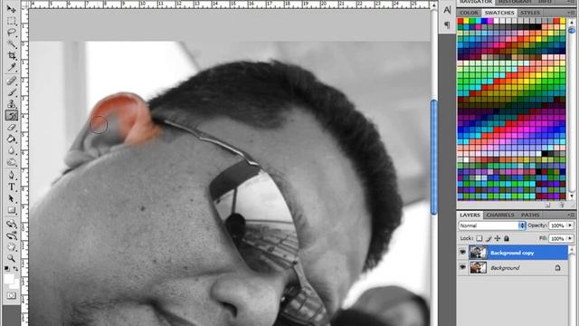 Adobe Photoshop Tutorial : How to do Colour Inverse смотреть онлайн