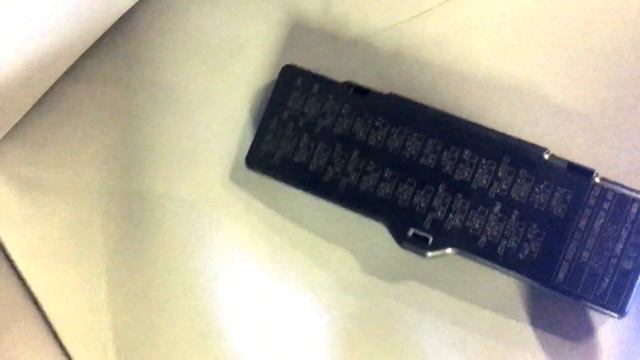 12-Volt Socket Cigarette Lighter Fuse Lexus RX 330 (2003-2008) смотреть онлайн