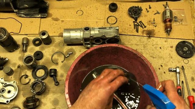 How to Do Makita HR4000C Hammer Drill Repair Rotor Replacement Detailed Maintenance смотреть онлайн