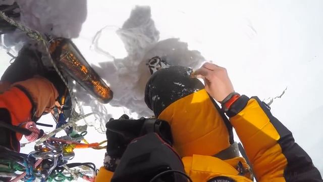 Goutam And Sunita At Southeast Ridge Everest (10:45am) | Paul Pottinger