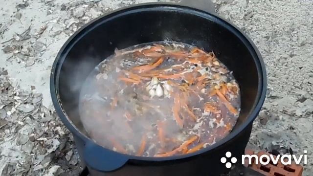Плов узбекский на костре из риса Девзира (белого) с нутом (идеальный рецепт для новичков). смотреть онлайн