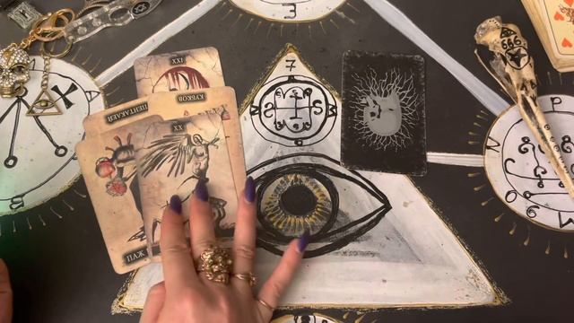 ПРИВОРОТ. Стоит ли делать на него? Таро смотреть онлайн